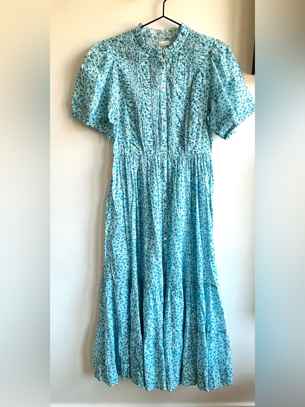 Dôen Haleigh Dress in the "Bleu Daisy Fields" print